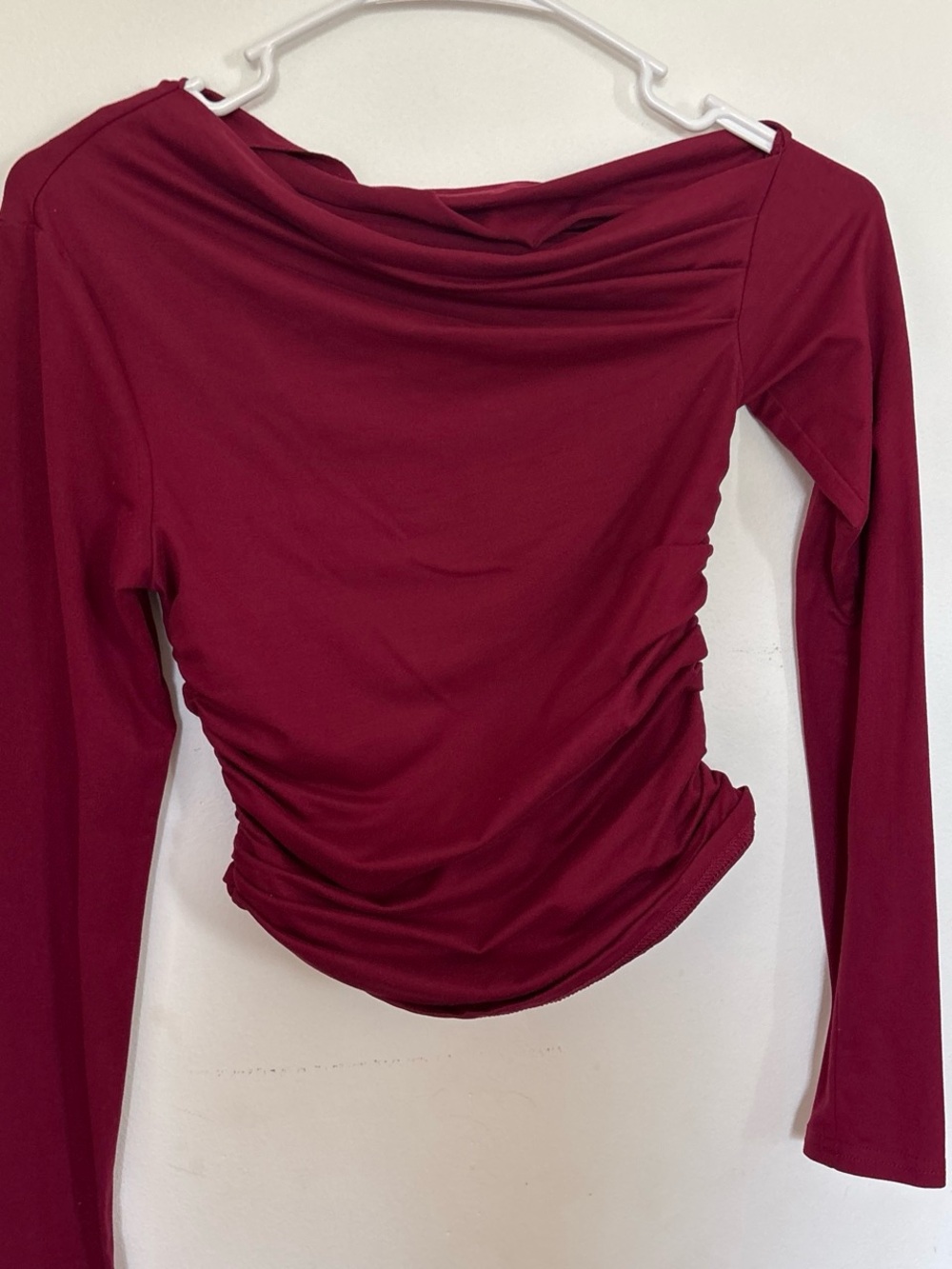 Women's Long Sleeve Asymmetrical Ruched Boatneck Top - Burgundy